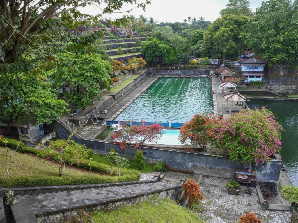 Hart Hotel Arjuna Mataram Exterior photo