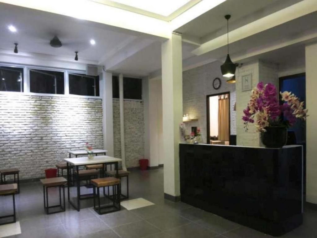 Hart Hotel Arjuna Mataram Exterior photo