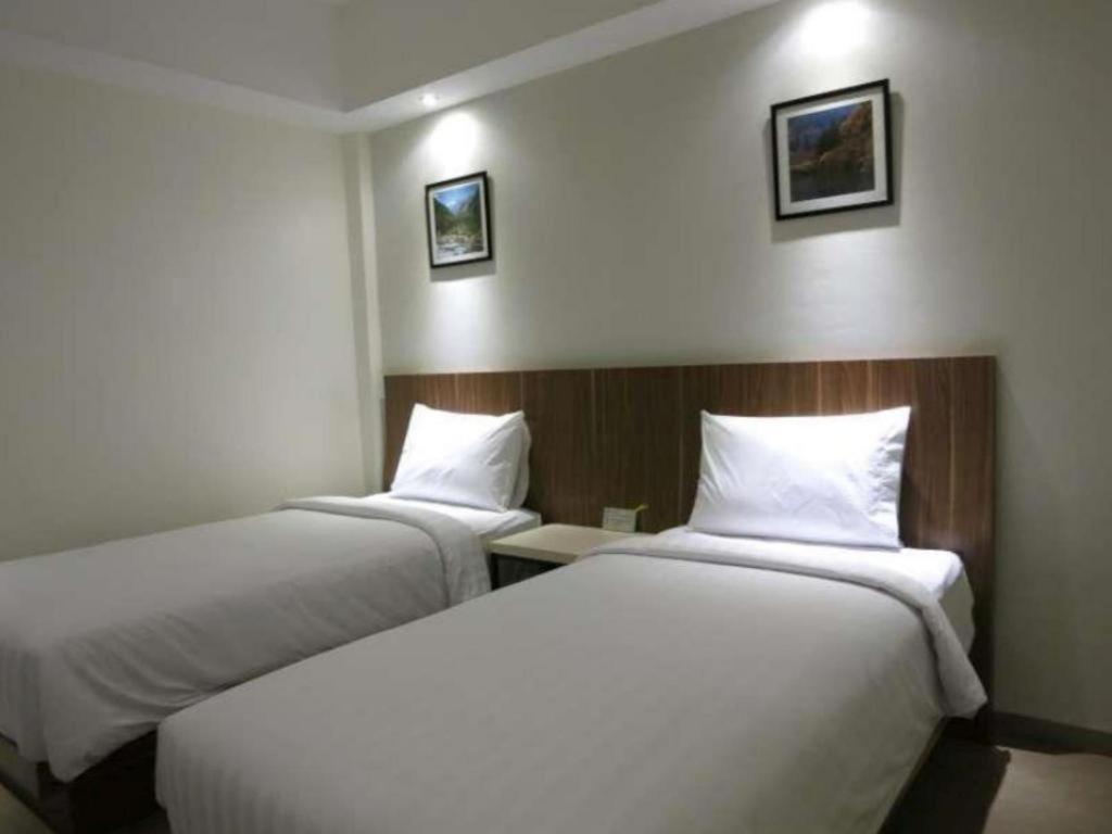 Hart Hotel Arjuna Mataram Exterior photo