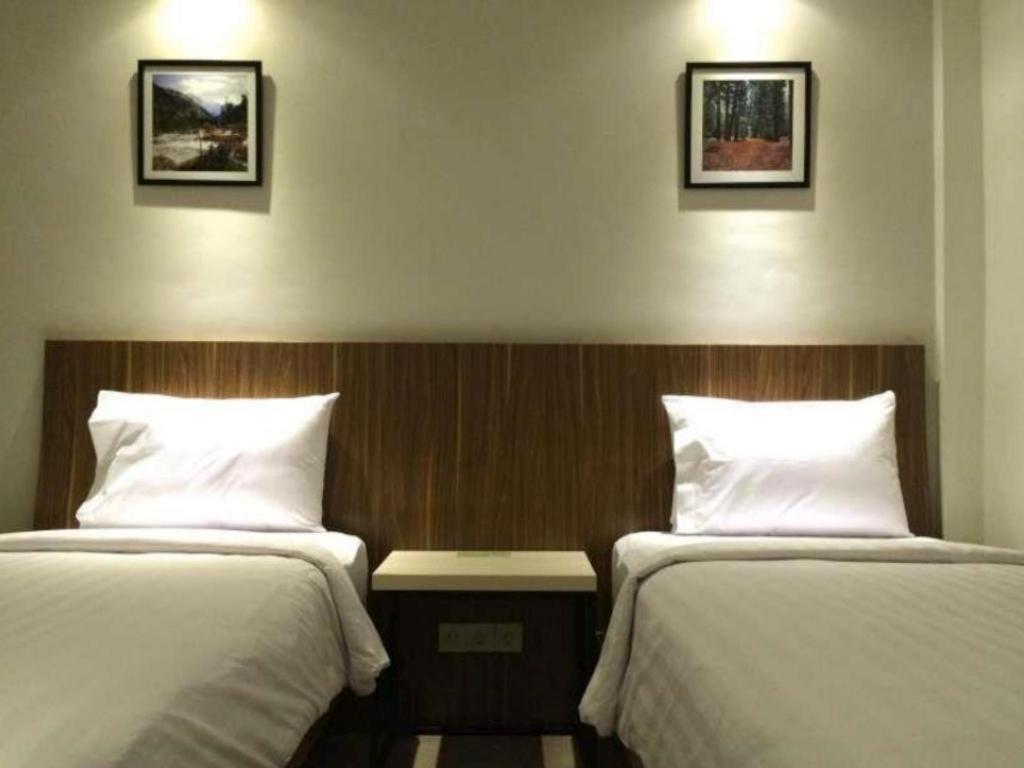 Hart Hotel Arjuna Mataram Exterior photo