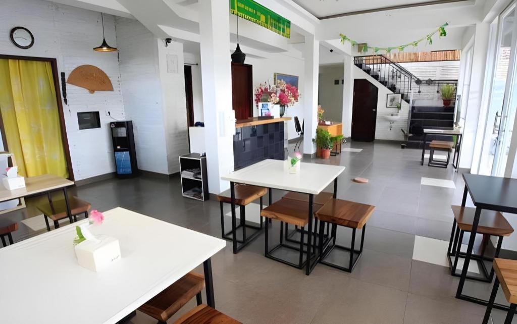 Hart Hotel Arjuna Mataram Exterior photo