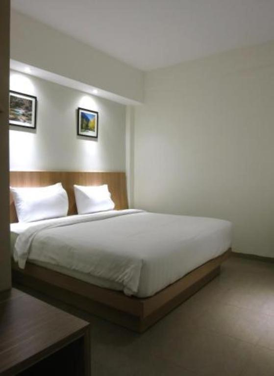 Hart Hotel Arjuna Mataram Exterior photo