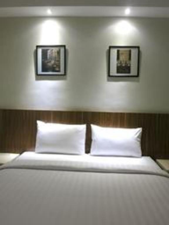Hart Hotel Arjuna Mataram Exterior photo