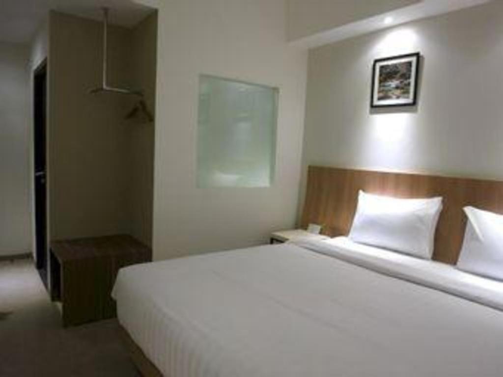Hart Hotel Arjuna Mataram Exterior photo